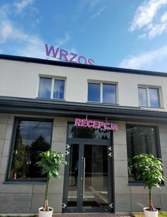 Pensjonat Wrzos Познань Экстерьер фото