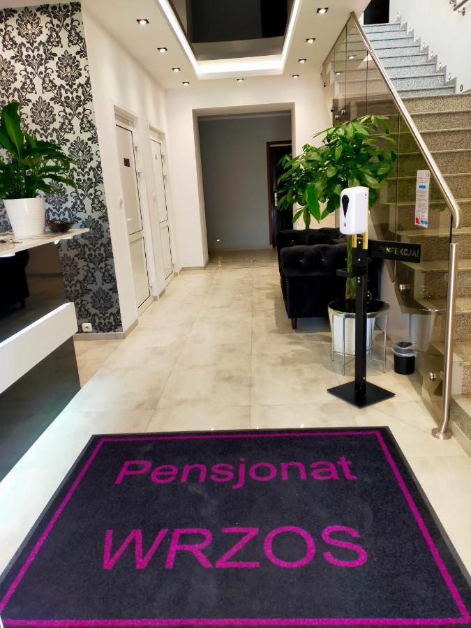 Pensjonat Wrzos Познань Экстерьер фото